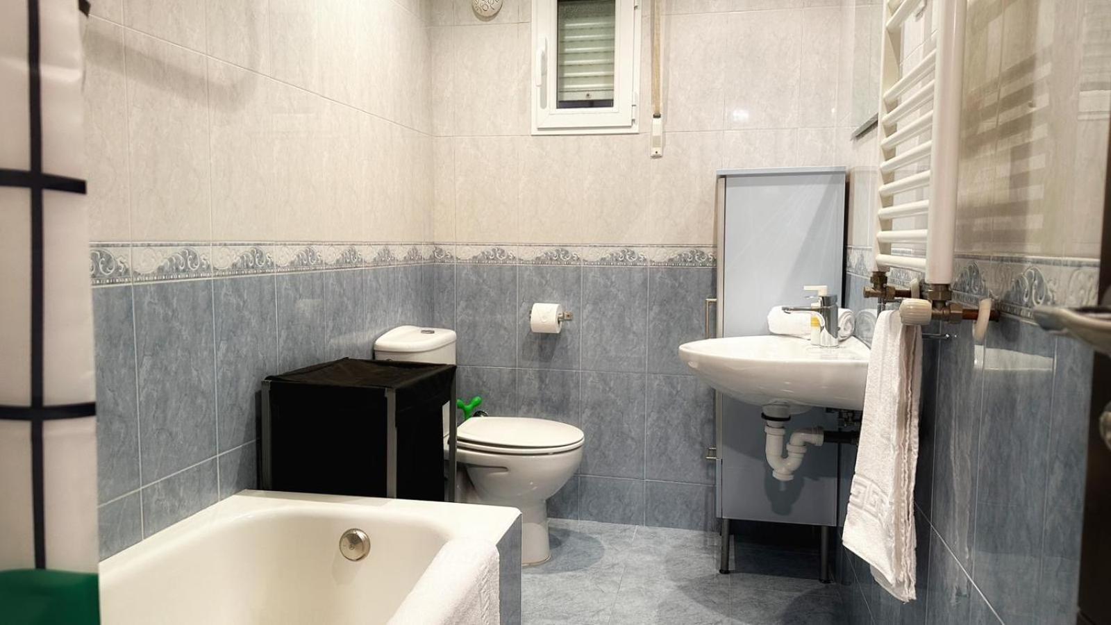 Apartmán Vivienda Turistica Ciudad Jardin Con Tranquilidad Y Wifi Bilbao Exteriér fotografie